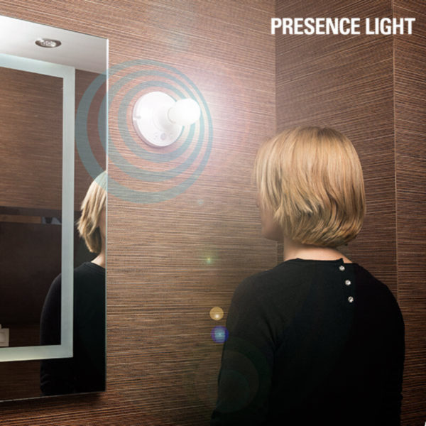 Objímka na Žiarovky s Pohybovým Snímačom Presence Light